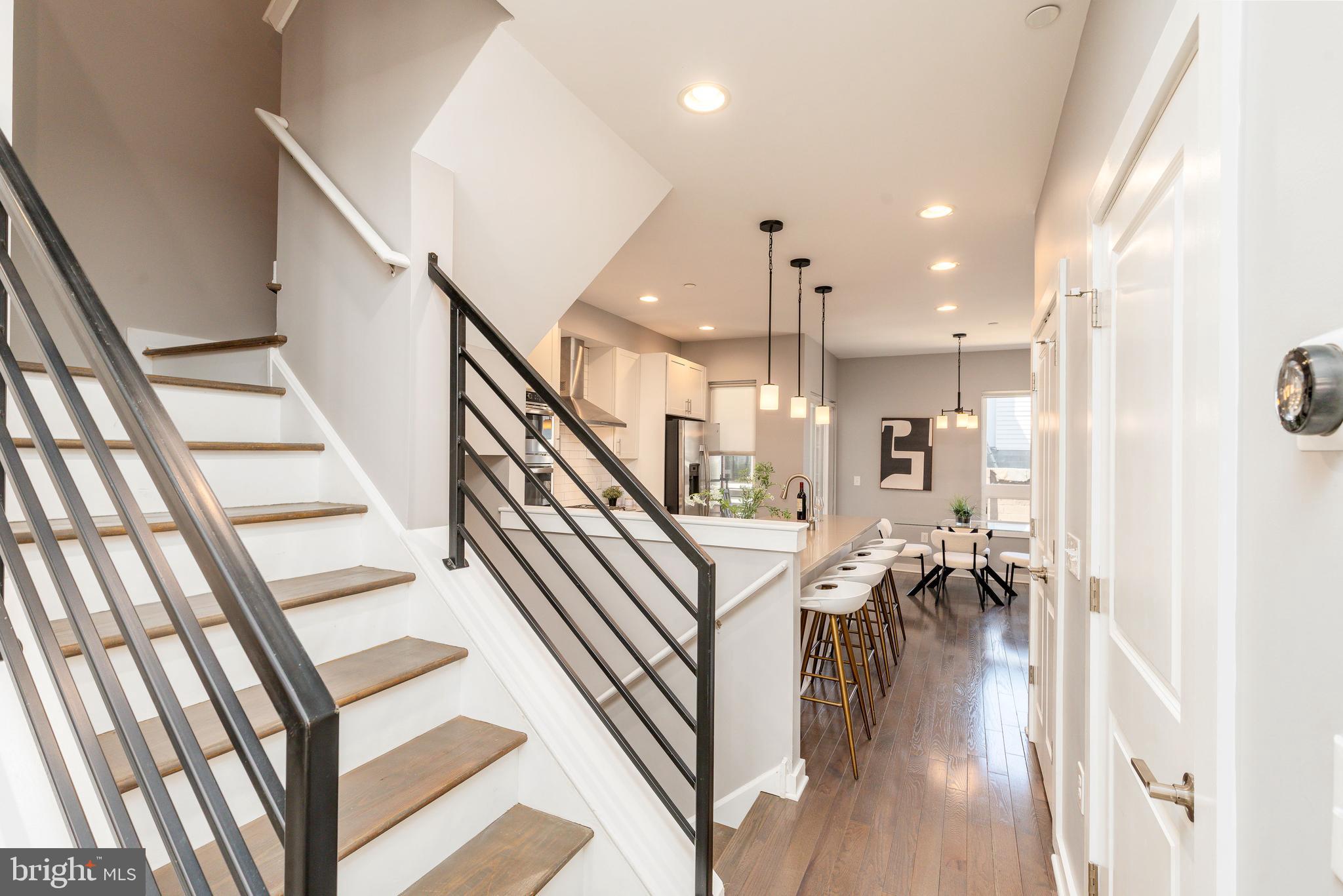 165 E ALLEN STREET 12