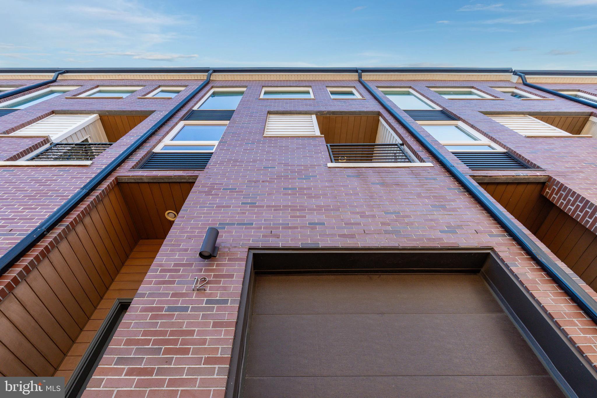 165 E ALLEN STREET 12