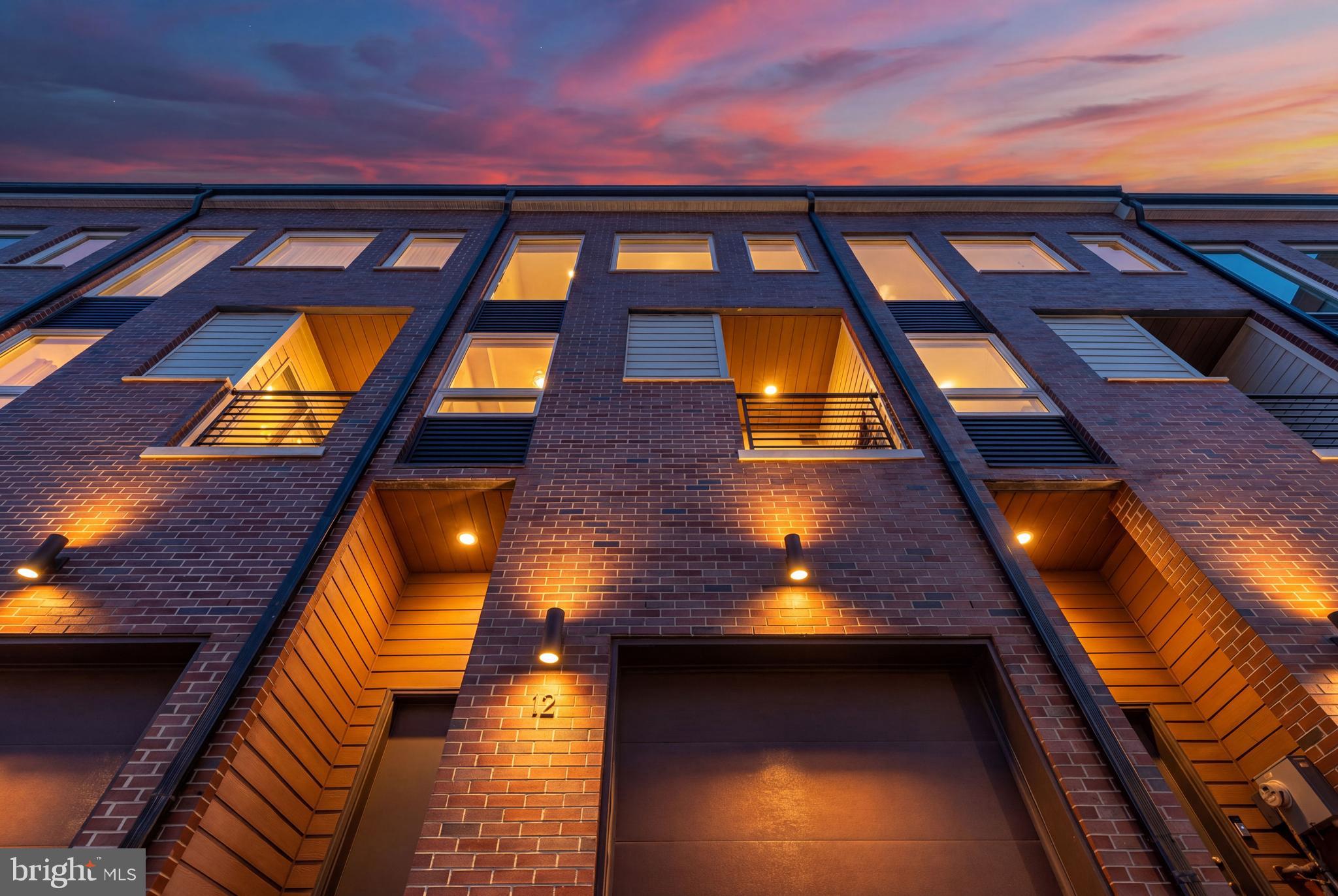 165 E ALLEN STREET 12