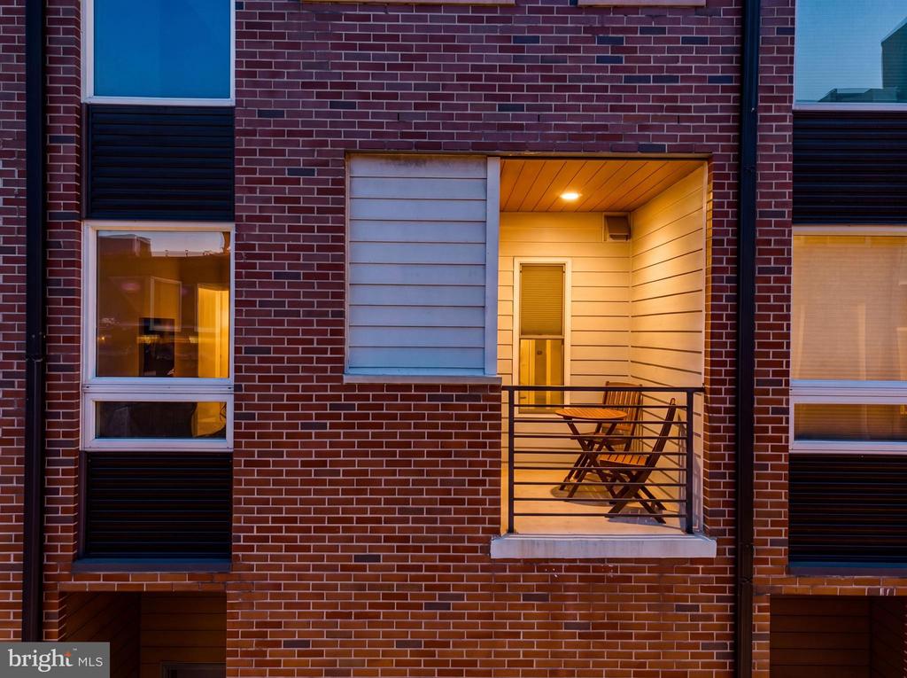 165 E ALLEN STREET 12