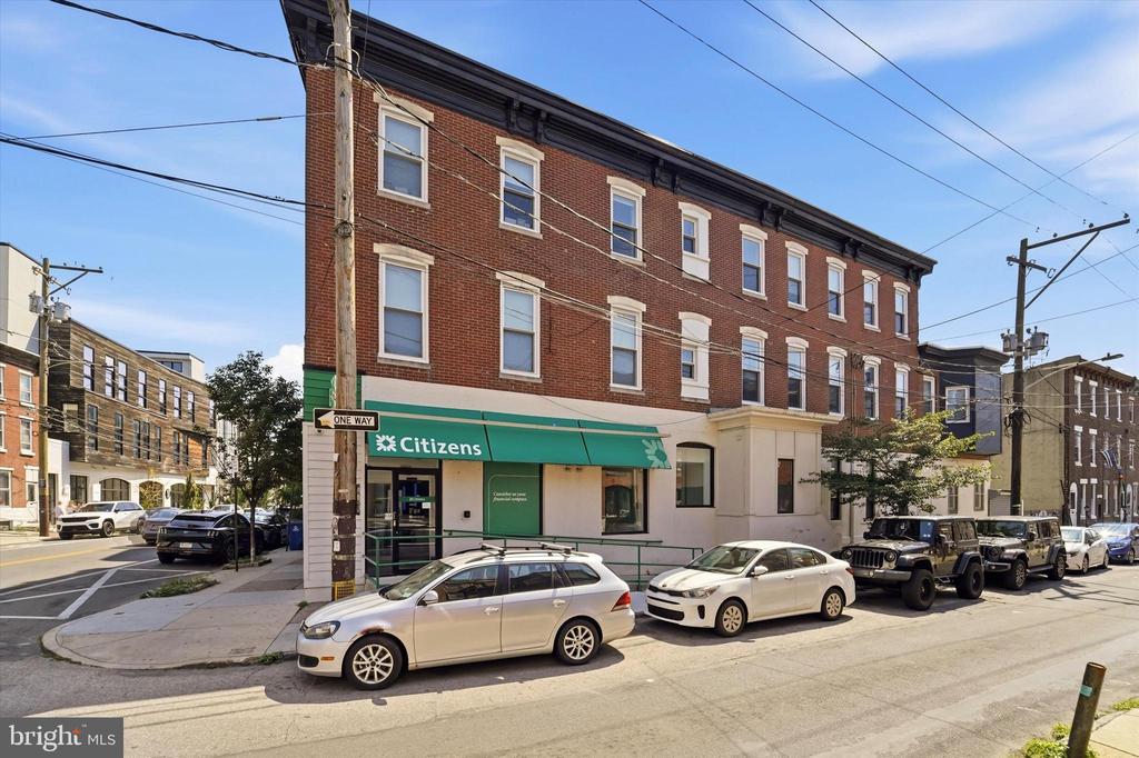 1546 FRANKFORD AVENUE 2C