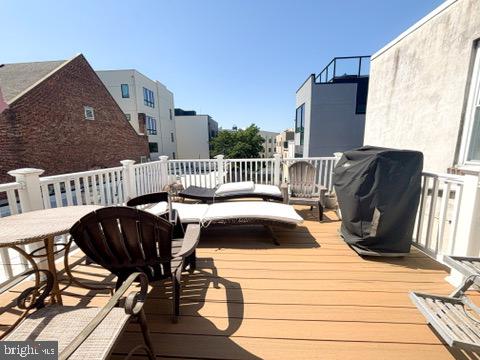 1618 FITZWATER STREET 2