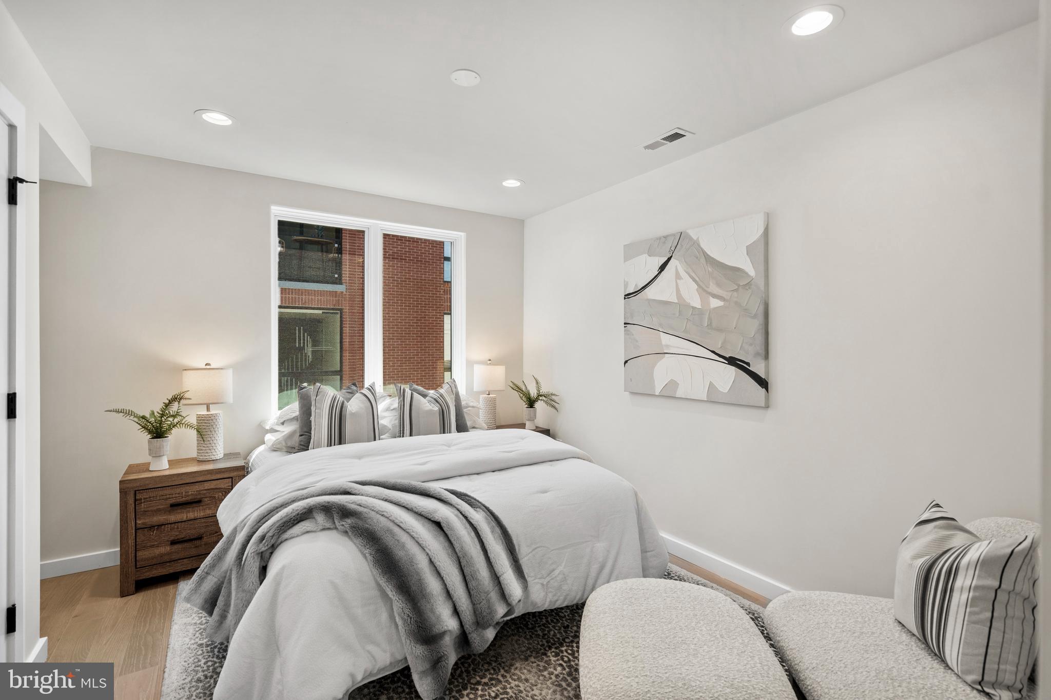 614 BRENNA WALK 27