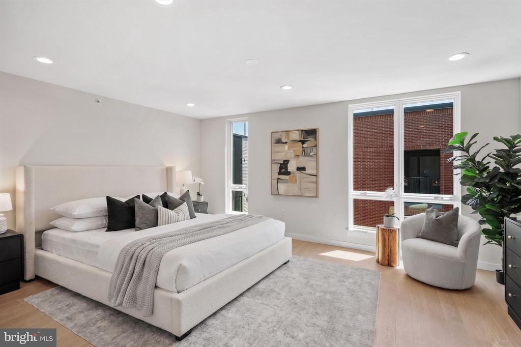 614 BRENNA WALK 27