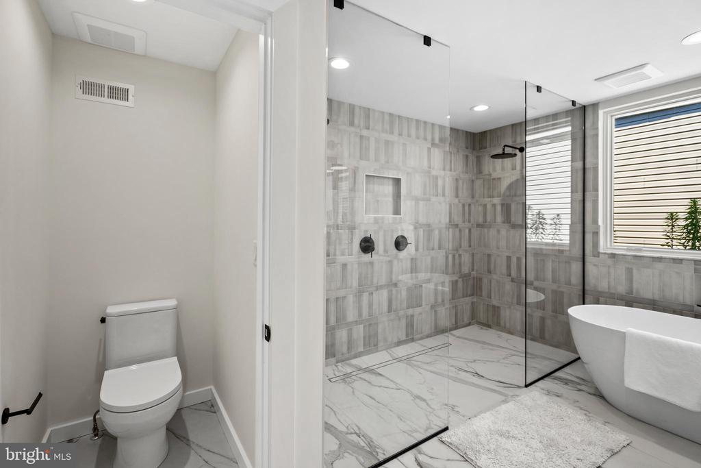 614 BRENNA WALK 27