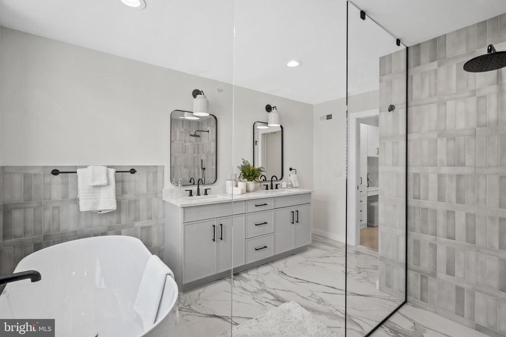 614 BRENNA WALK 27