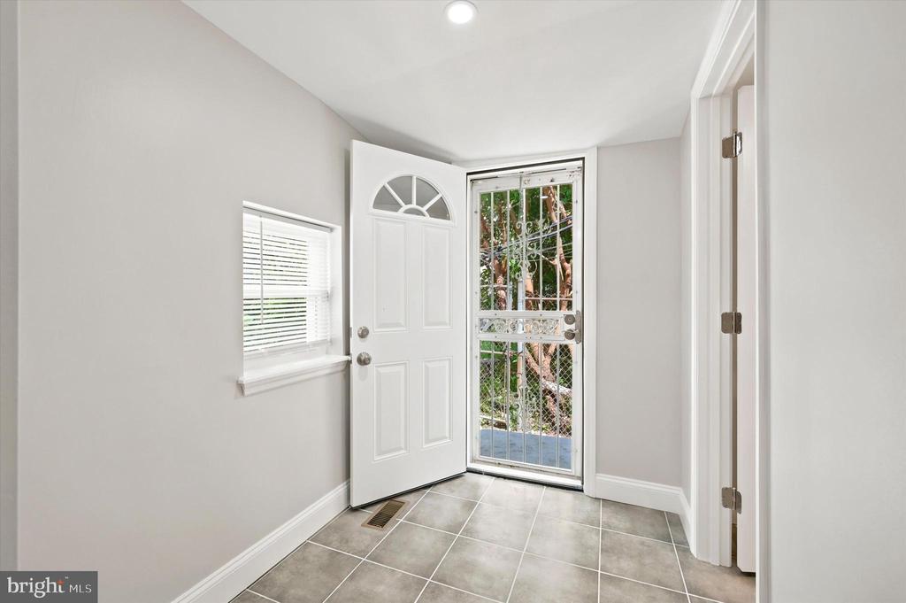 2331 N 27TH STREET