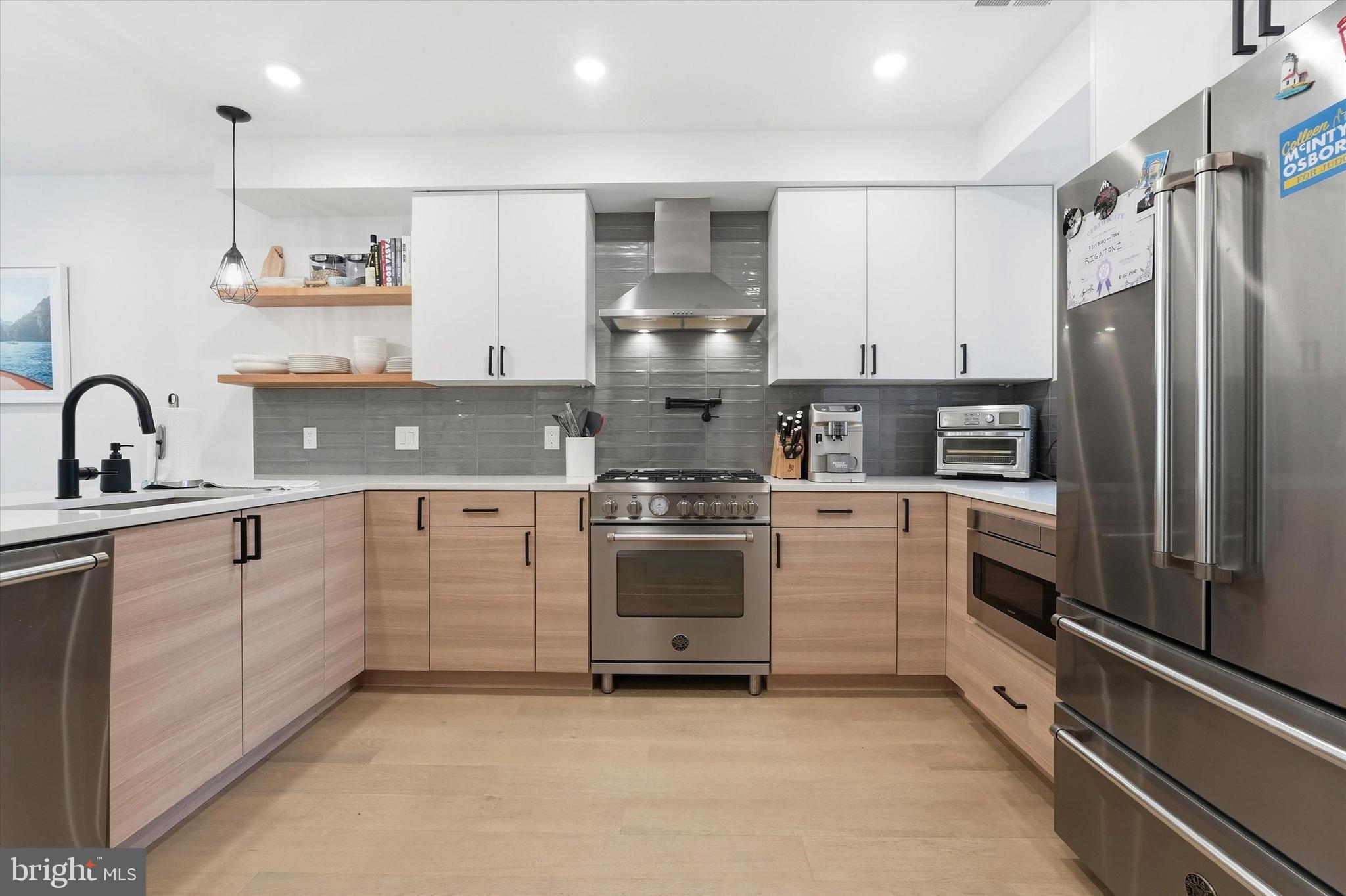 705 S 19TH STREET 707 6