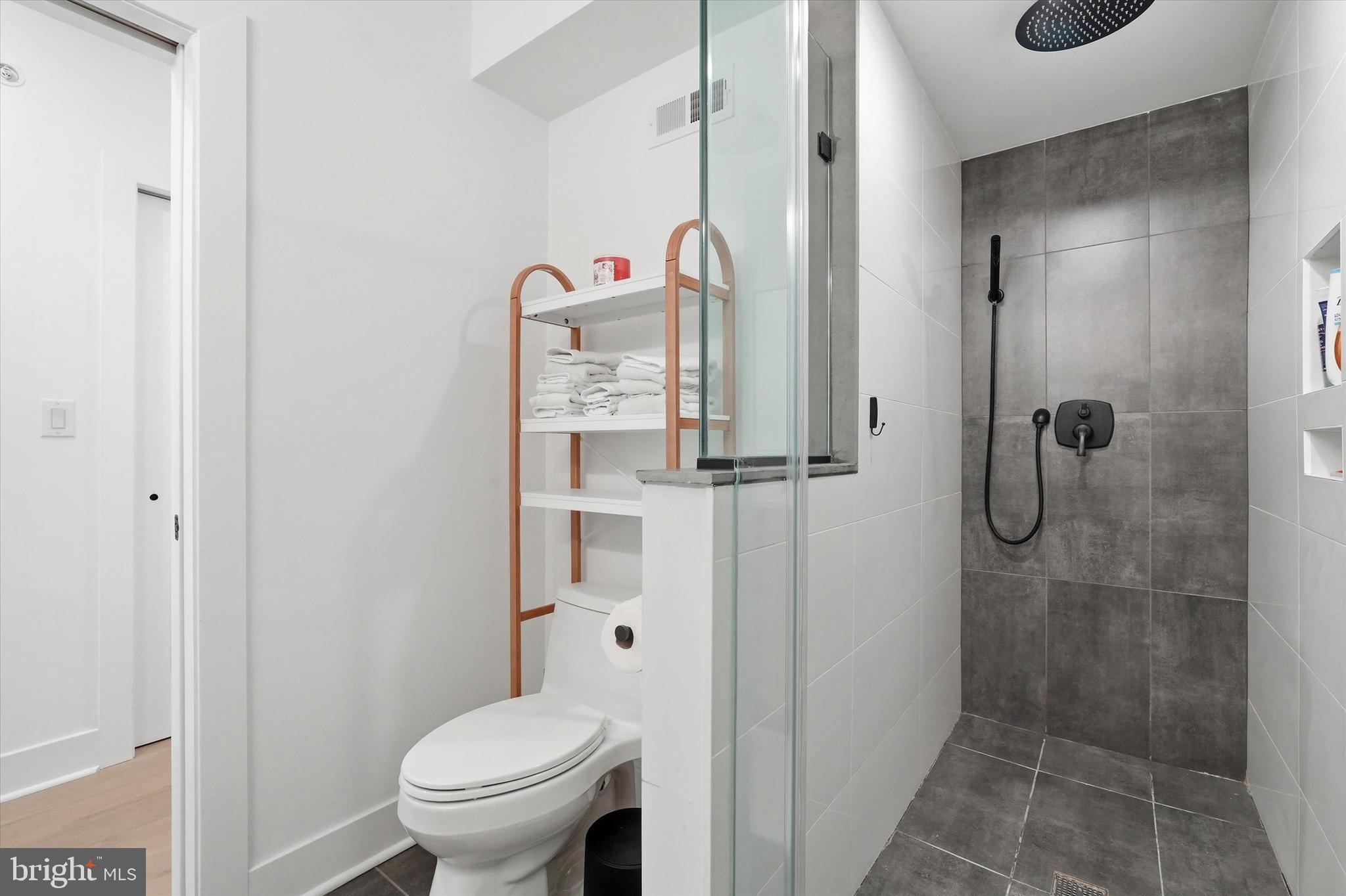 705 S 19TH STREET 707 6