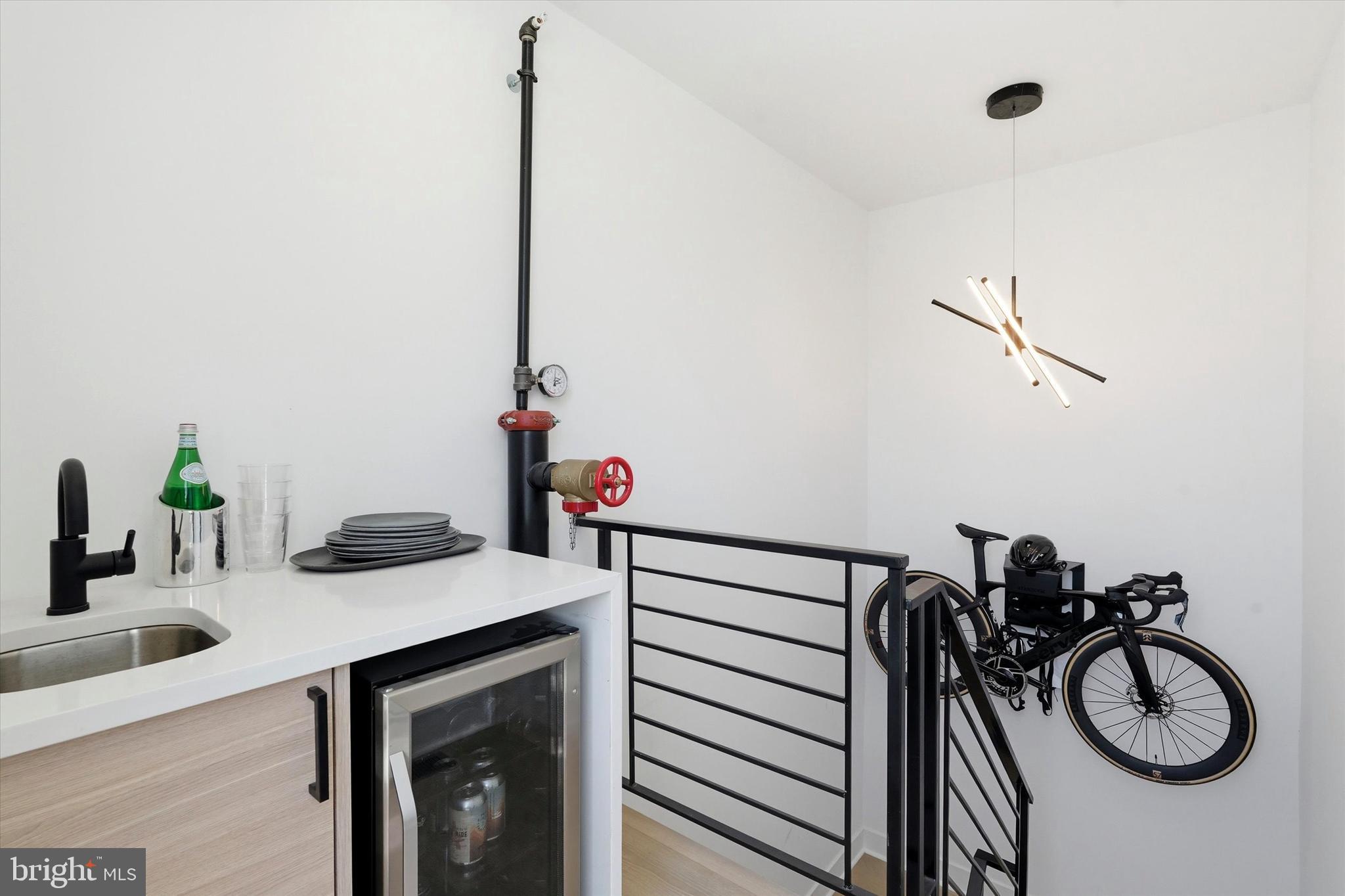 705 S 19TH STREET 707 6