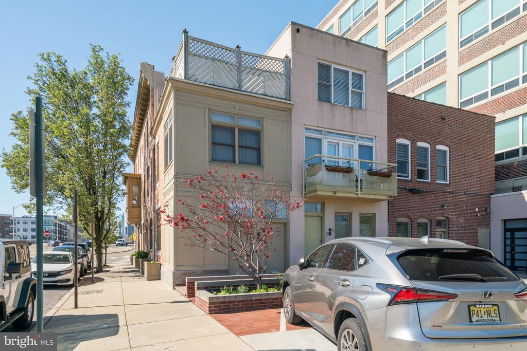 501 VINE STREET 2