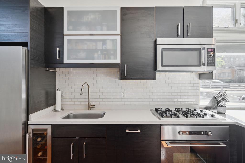 501 VINE STREET 2