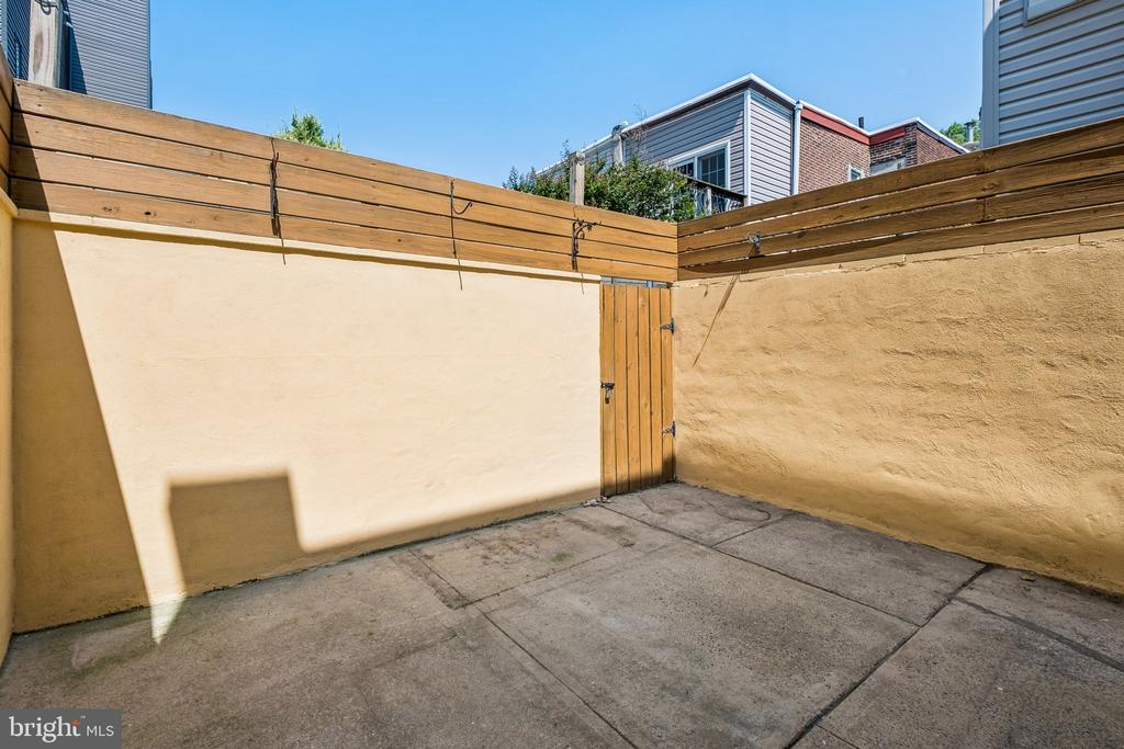 1020 S 24TH STREET