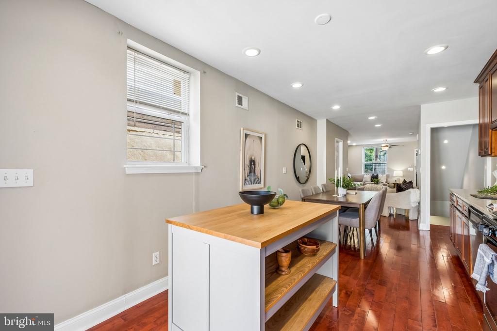 1020 S 24TH STREET