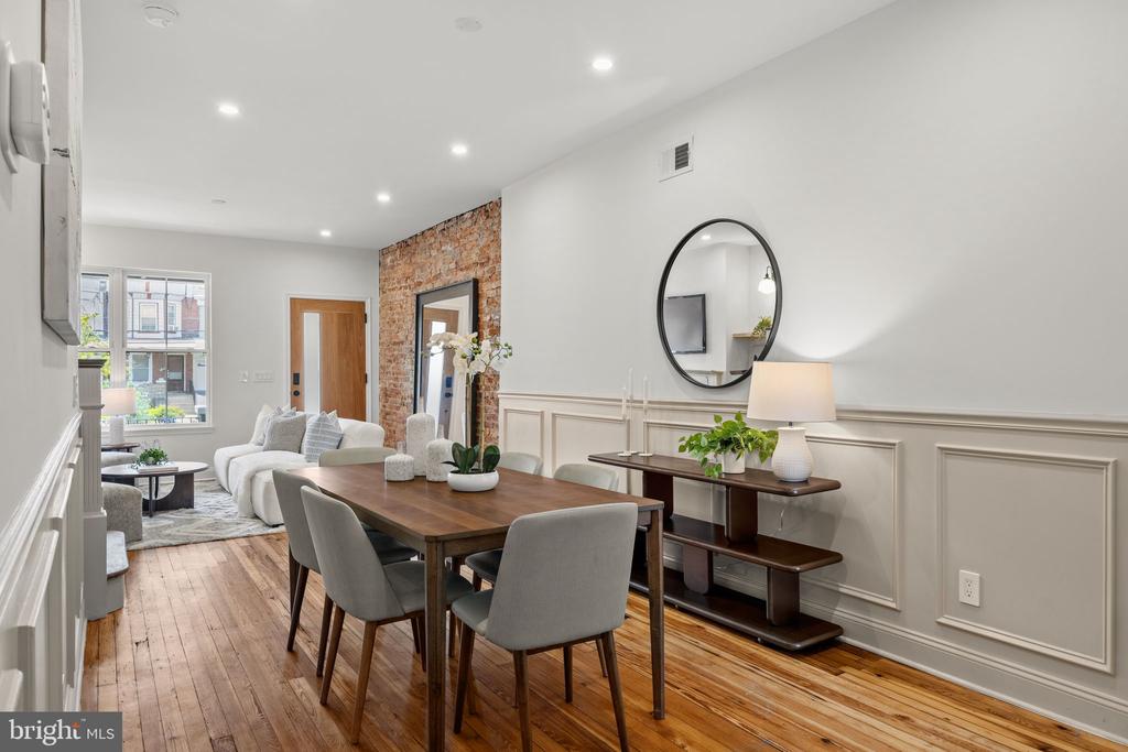 5131 CEDAR AVENUE