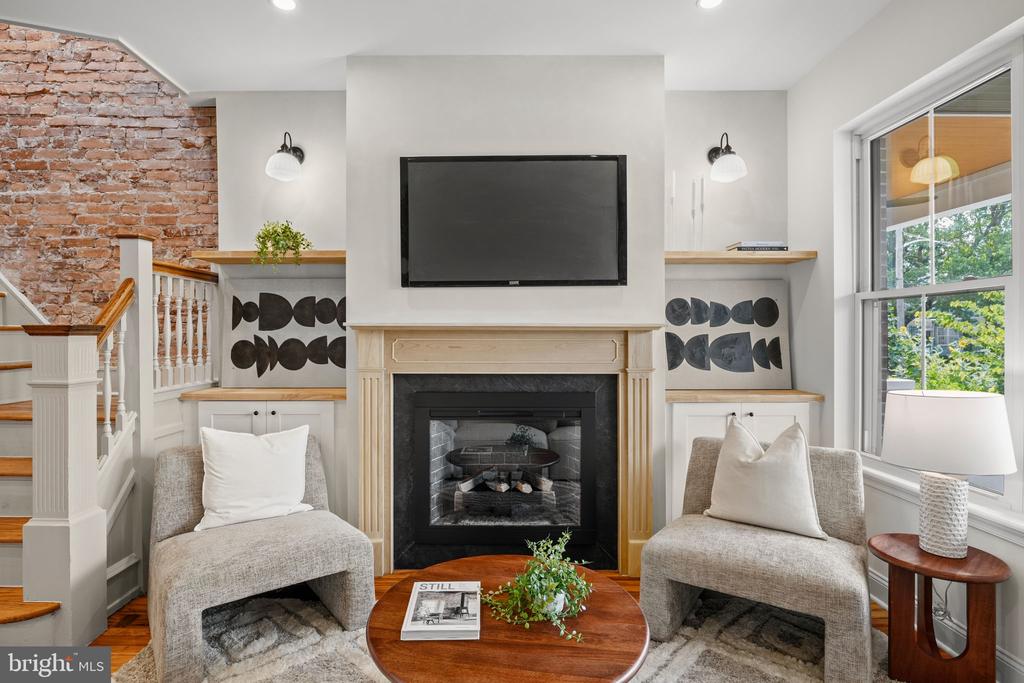 5131 CEDAR AVENUE
