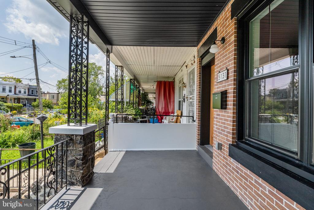 5131 CEDAR AVENUE