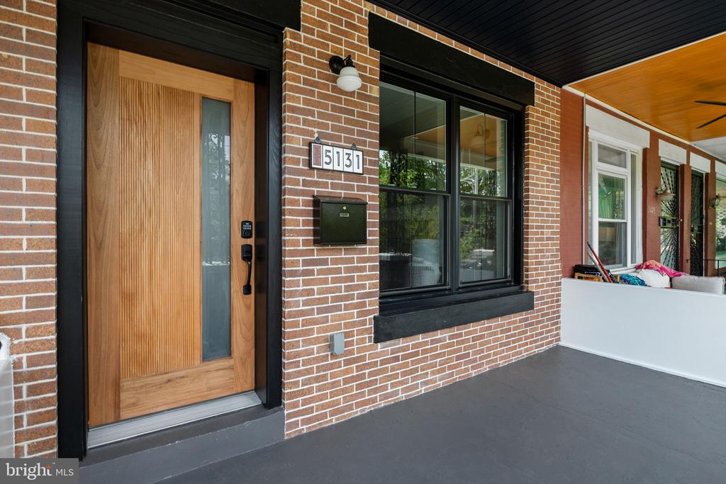 5131 CEDAR AVENUE