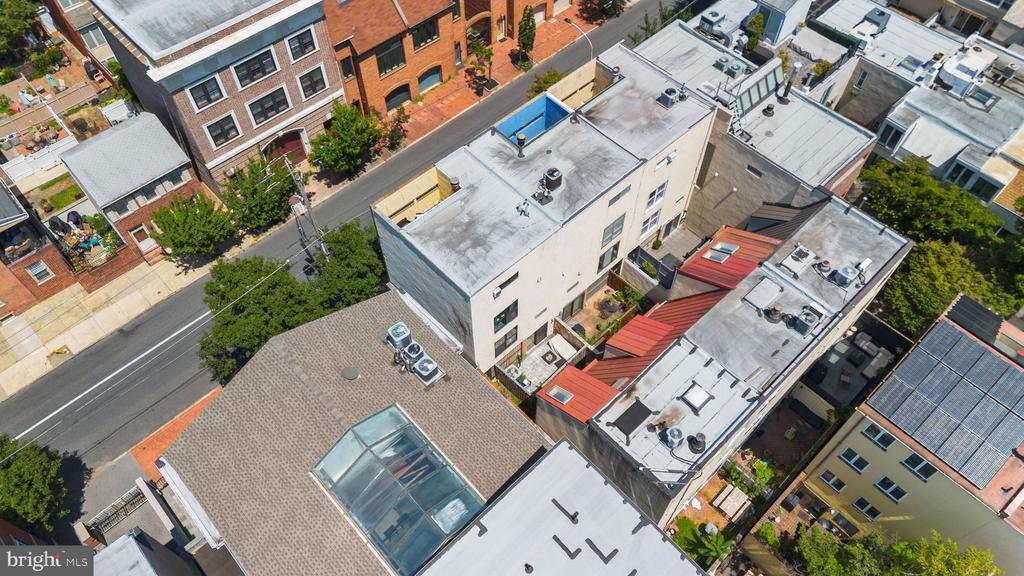 830 LOMBARD STREET Unit: A