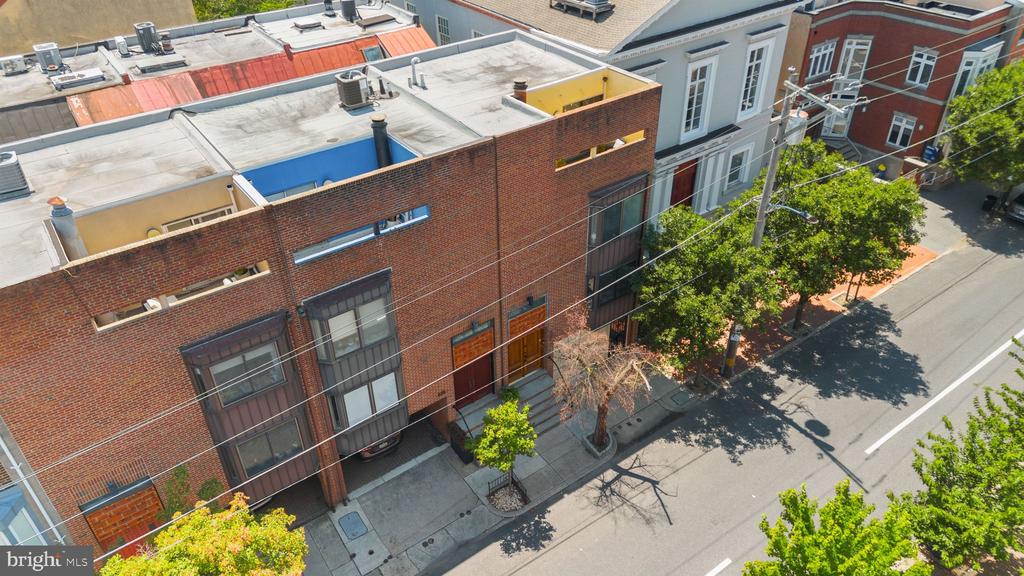 830 LOMBARD STREET Unit: A