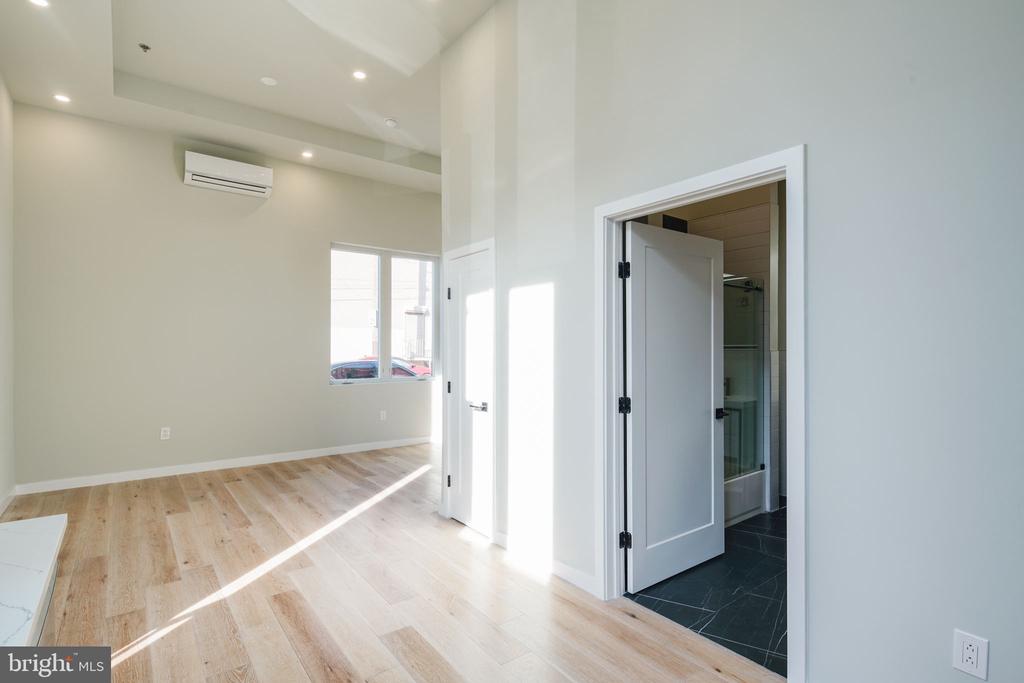 1501 N 5TH STREET Unit: 2