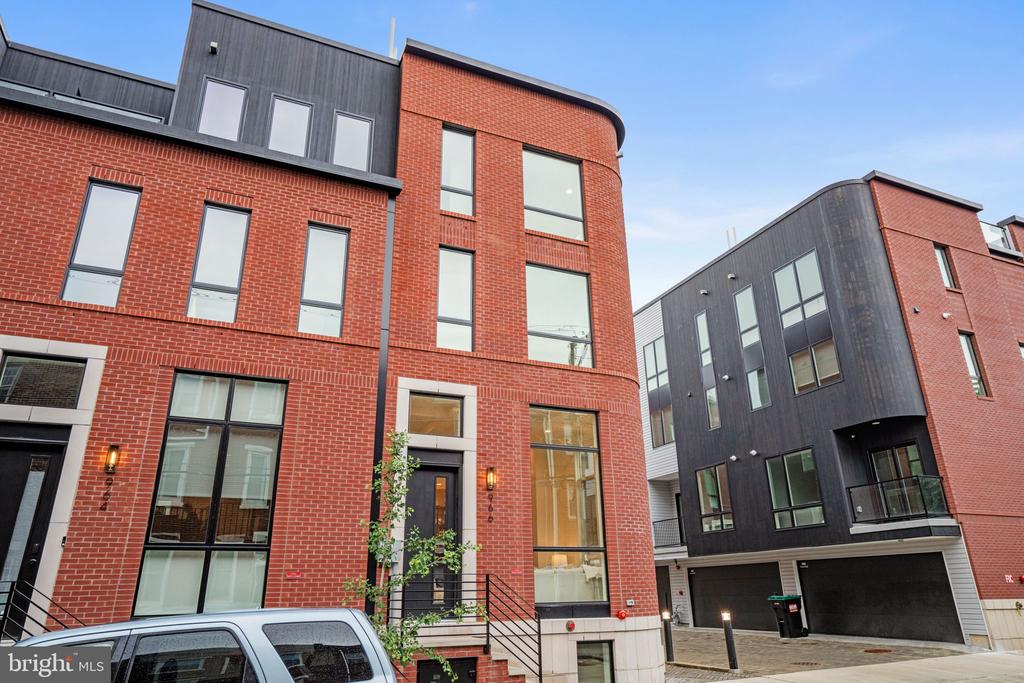 966 N 6TH STREET