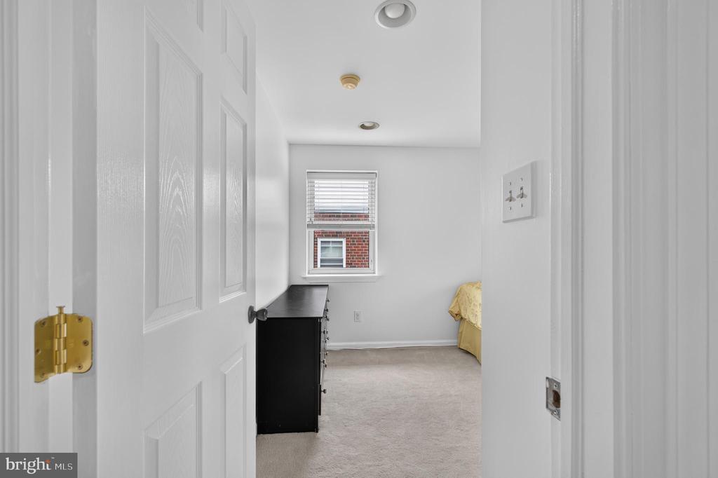 662 LAWLER STREET