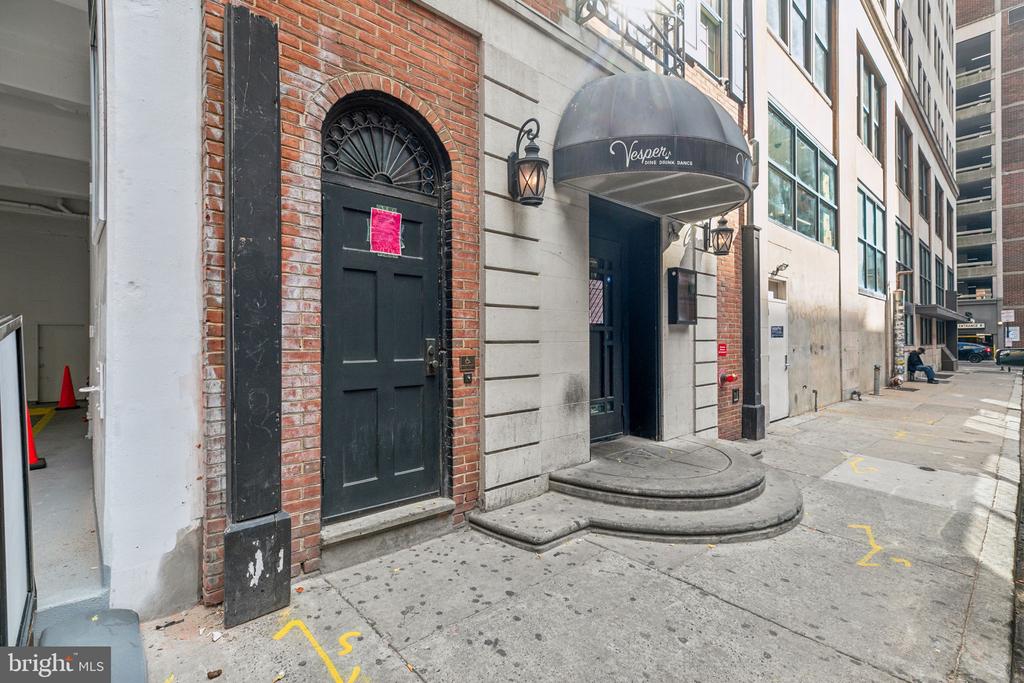 1507-1511 LOCUST STREET
