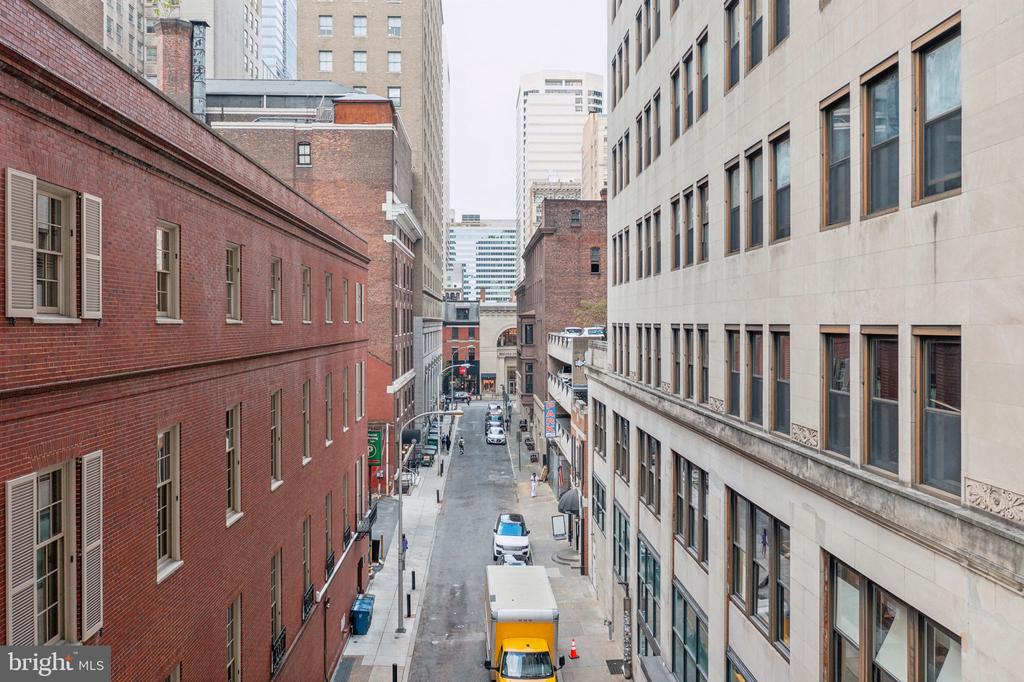 1507-1511 LOCUST STREET