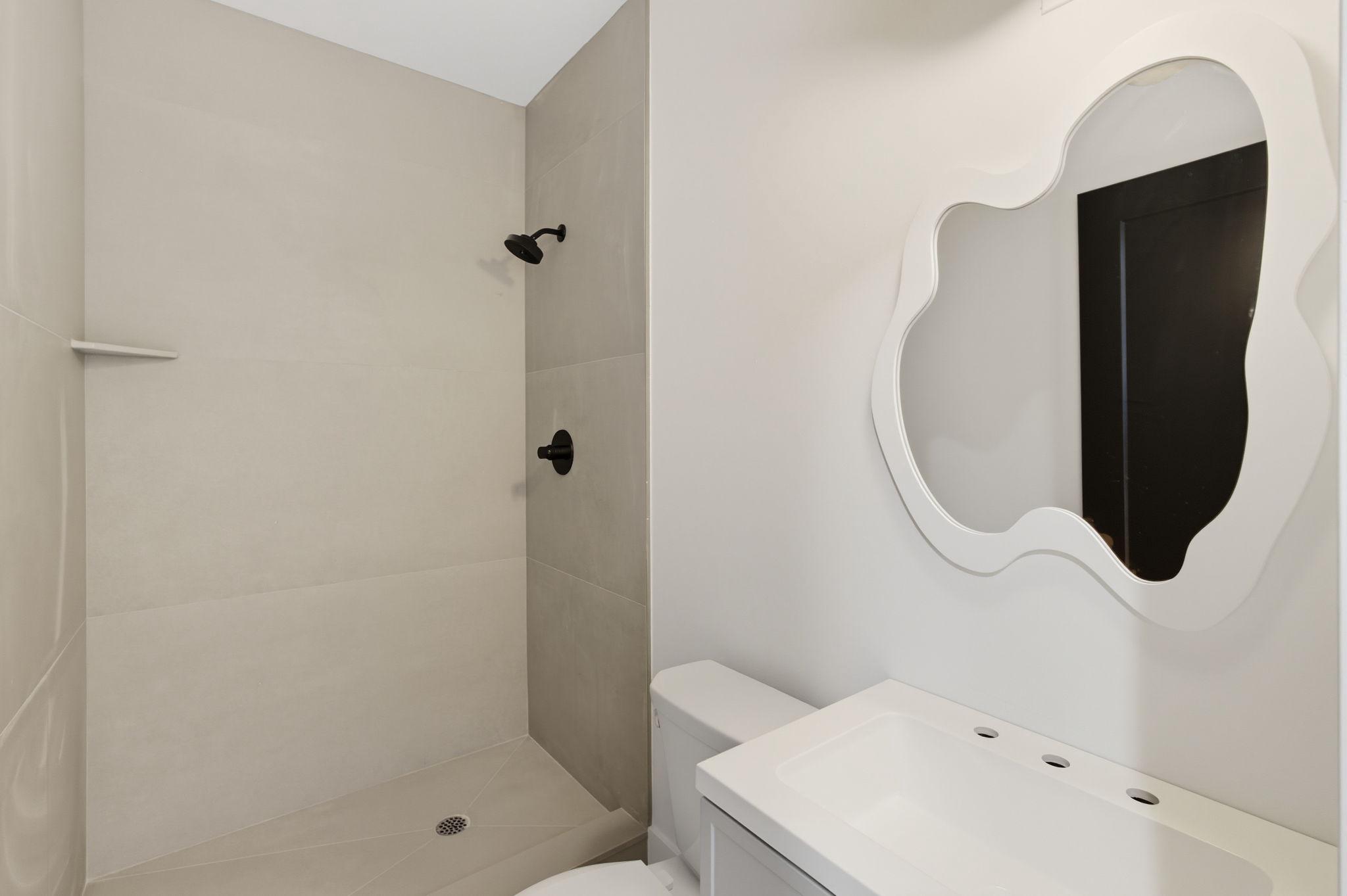 2713 W MONTGOMERY AVENUE Unit: A