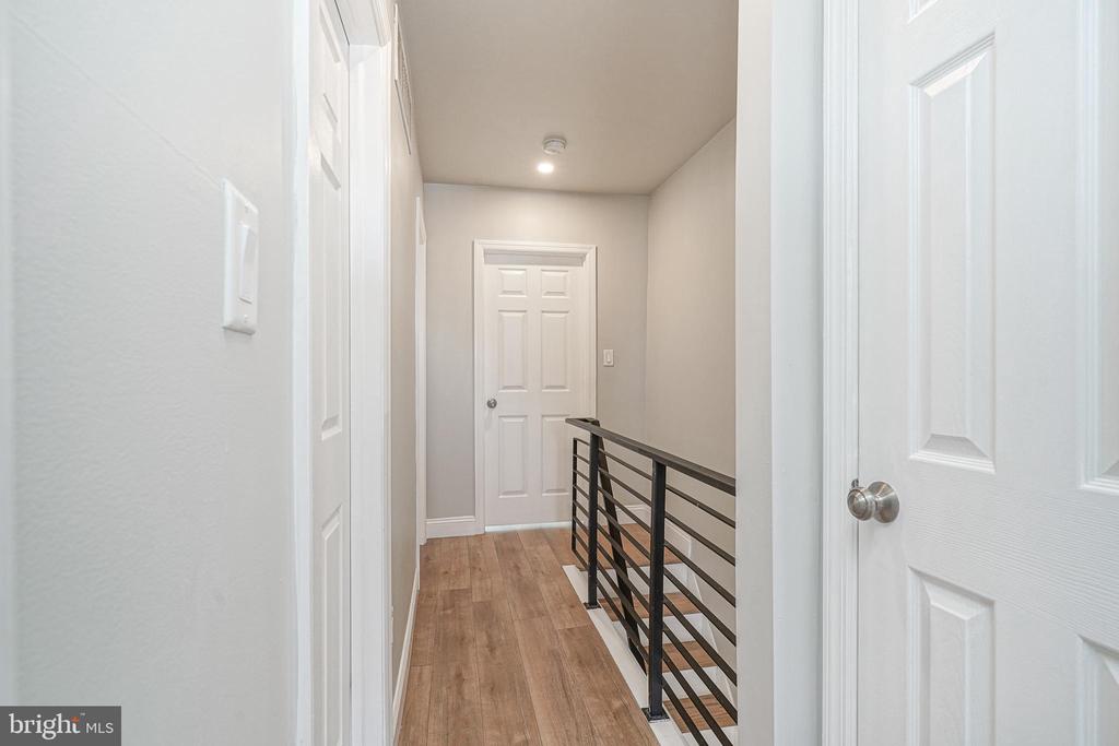 3037 TULIP STREET