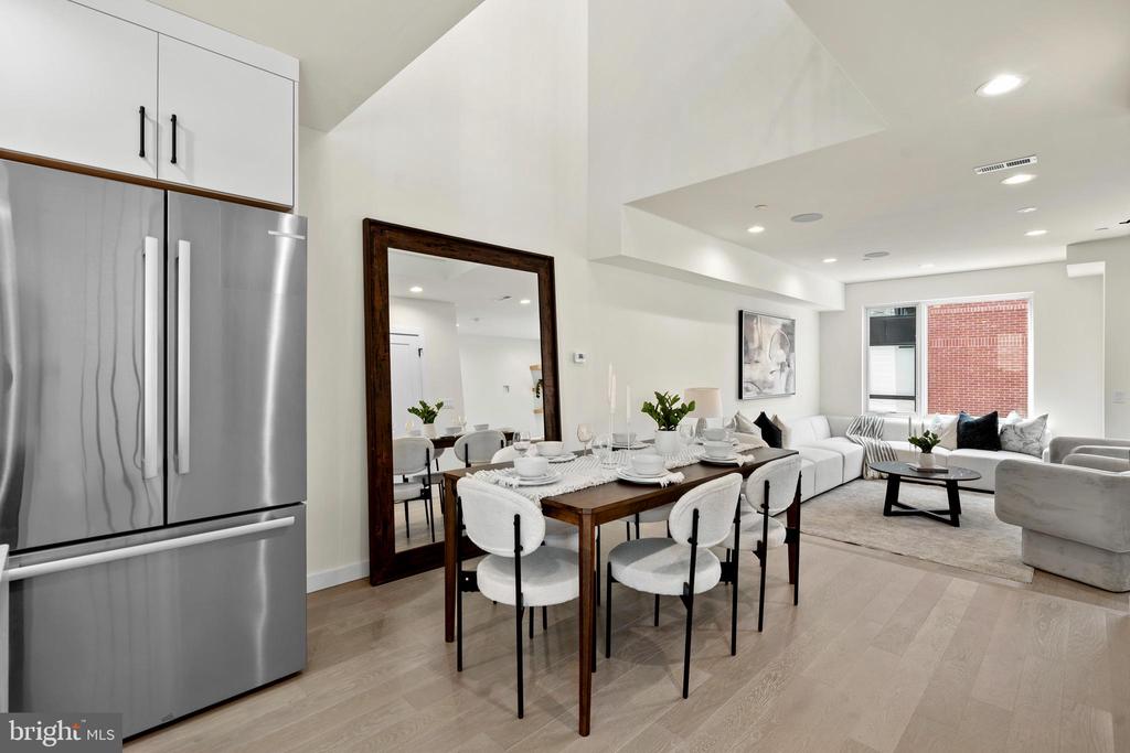 616 BRENNA WALK