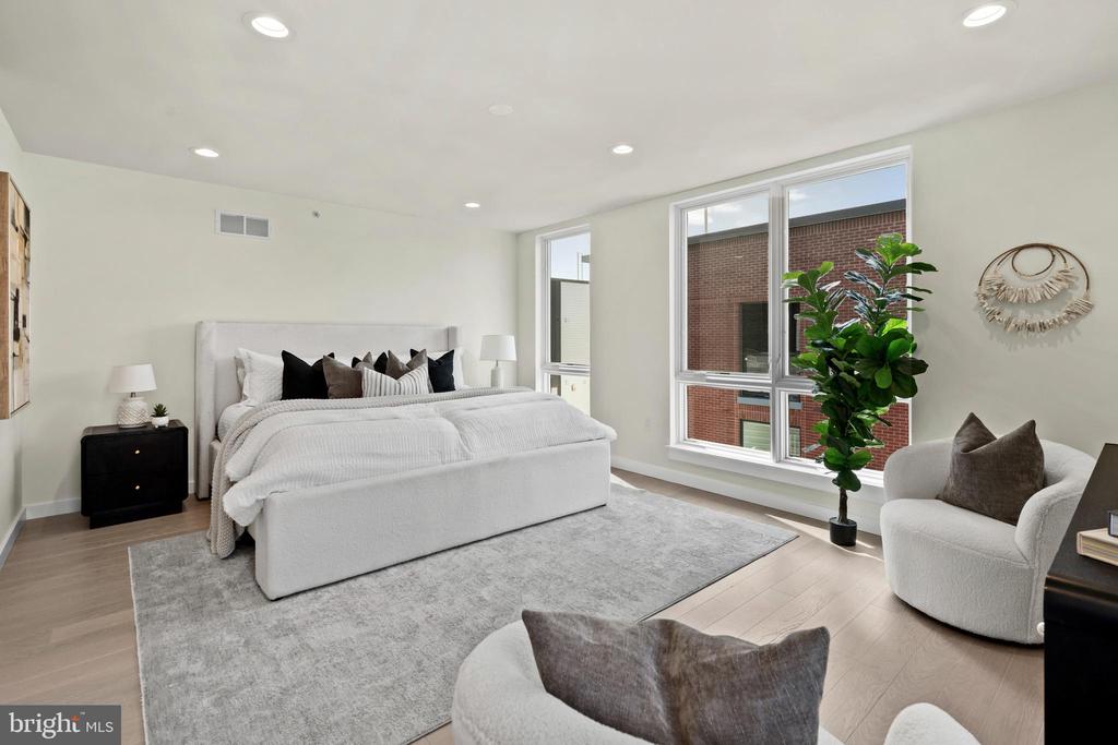 616 BRENNA WALK