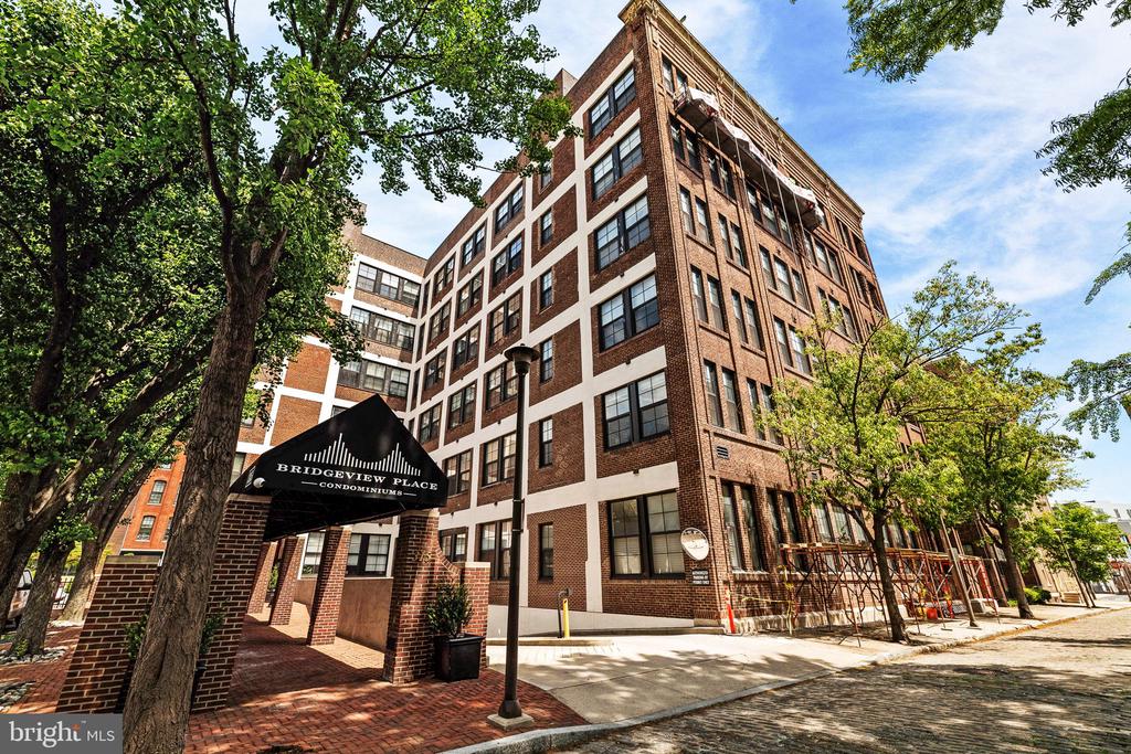 315 NEW STREET Unit: 517