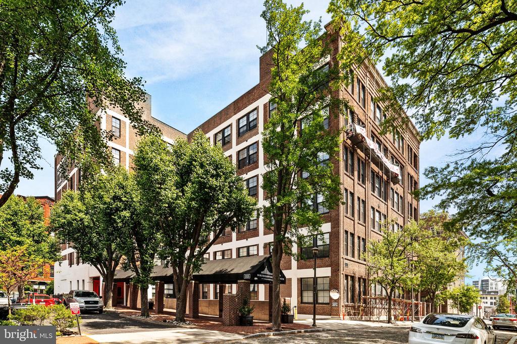 315 NEW STREET Unit: 517