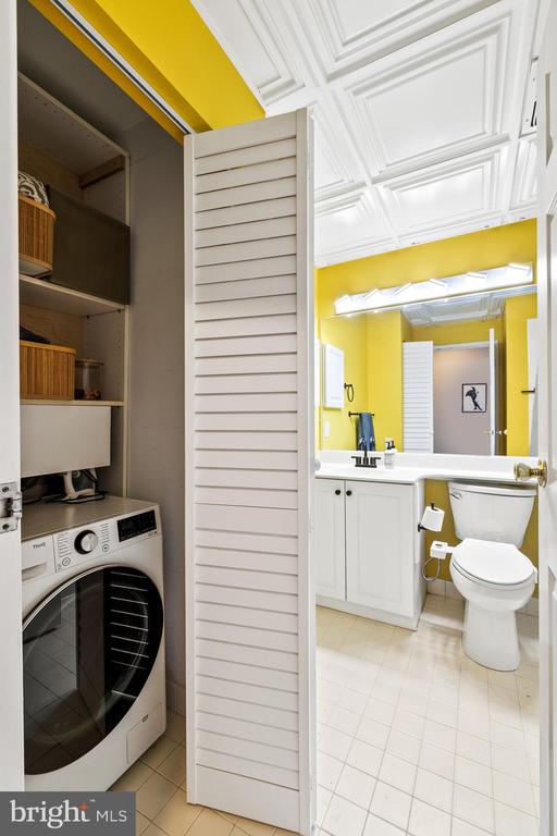 315 NEW STREET Unit: 517