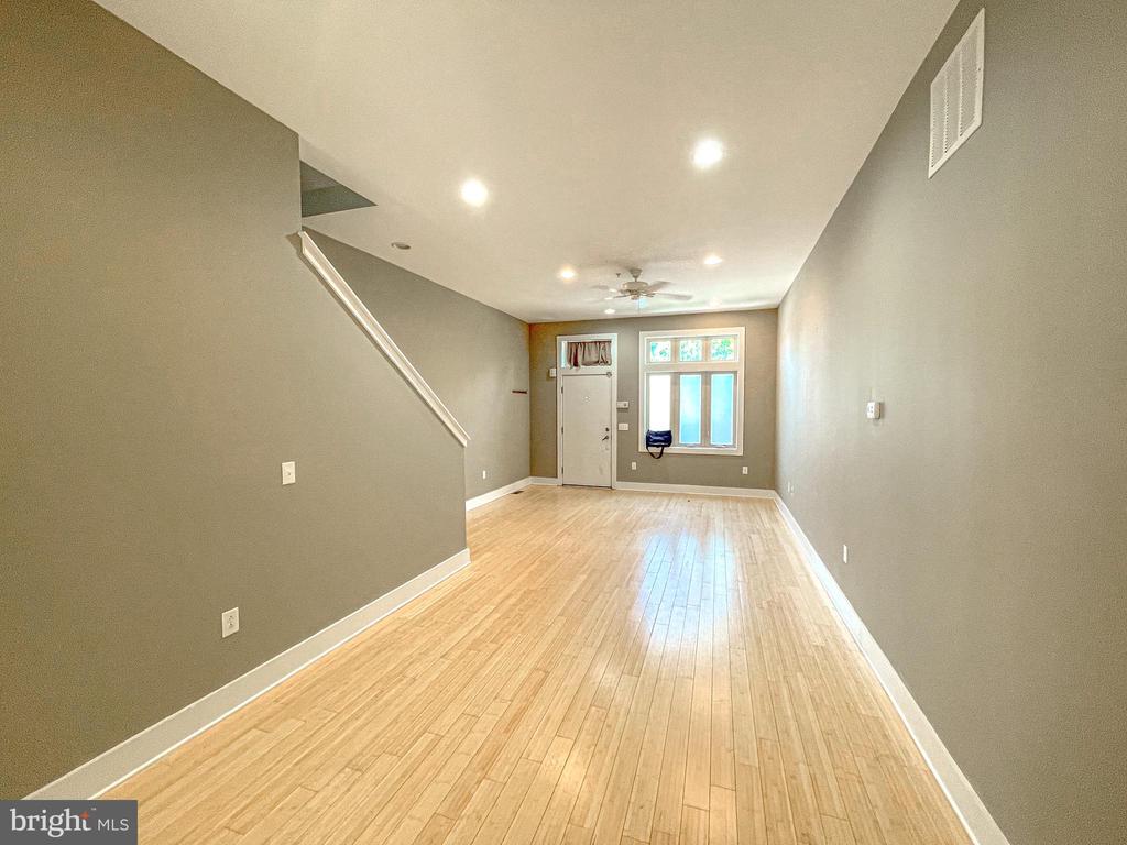 1020 S 5TH STREET