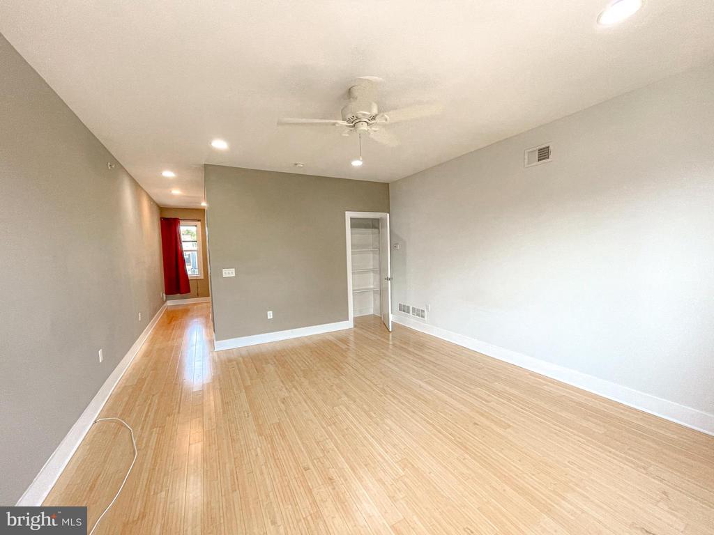 1020 S 5TH STREET