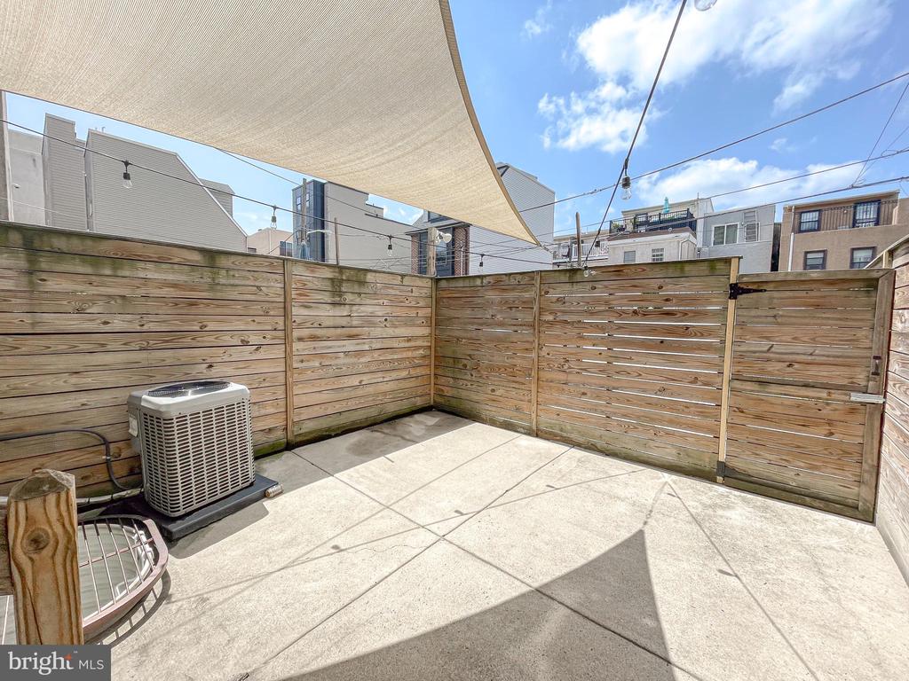 1020 S 5TH STREET