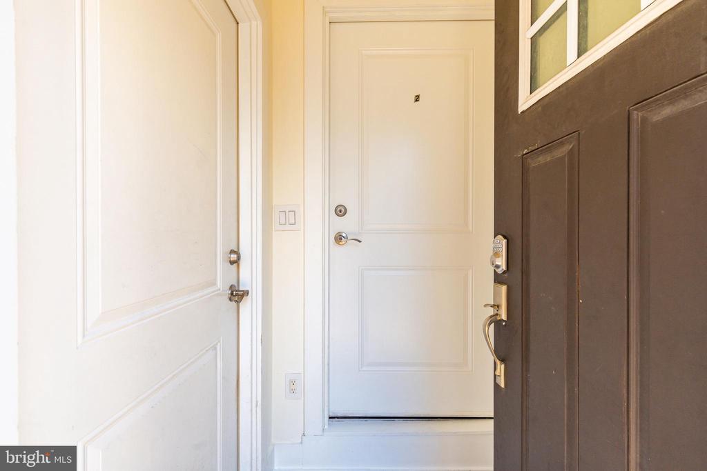 1139 CLAY STREET Unit: 2