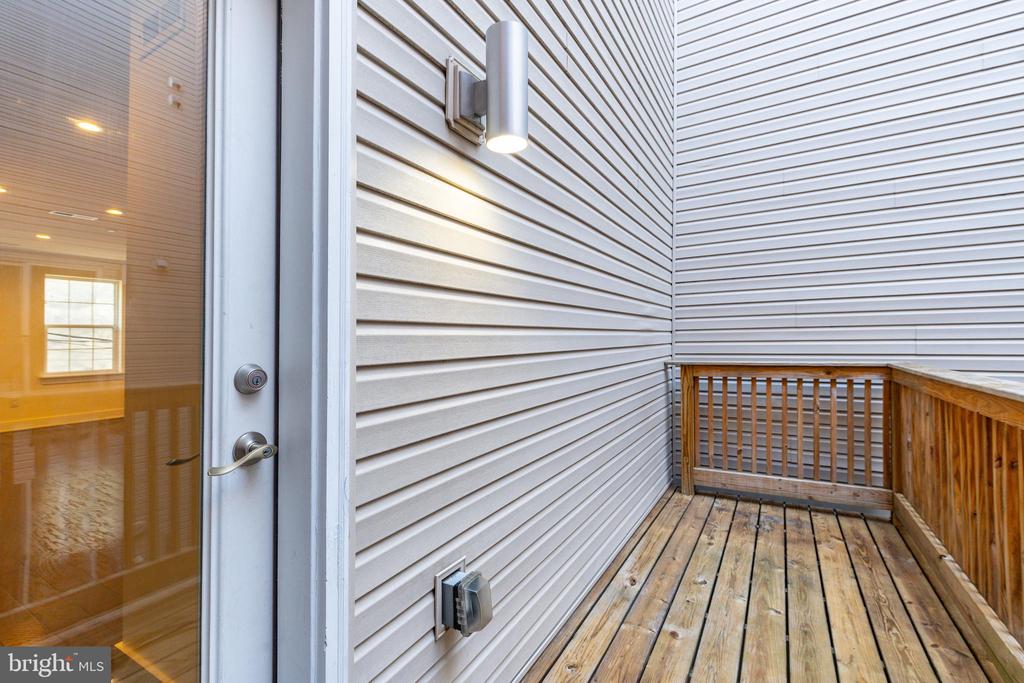 1139 CLAY STREET Unit: 2