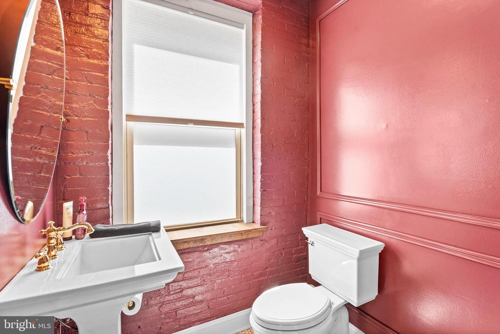 1311 S CARLISLE STREET Unit: D