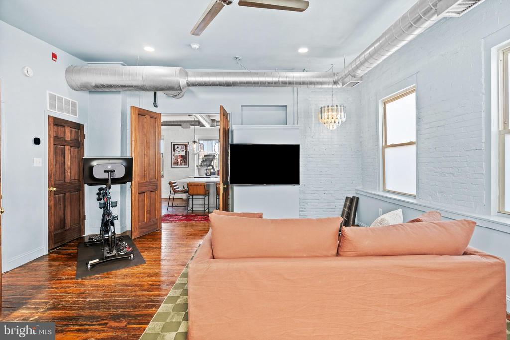1311 S CARLISLE STREET Unit: D