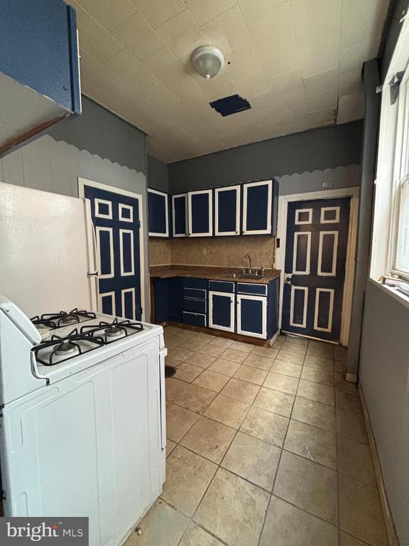 2442 N 24TH STREET