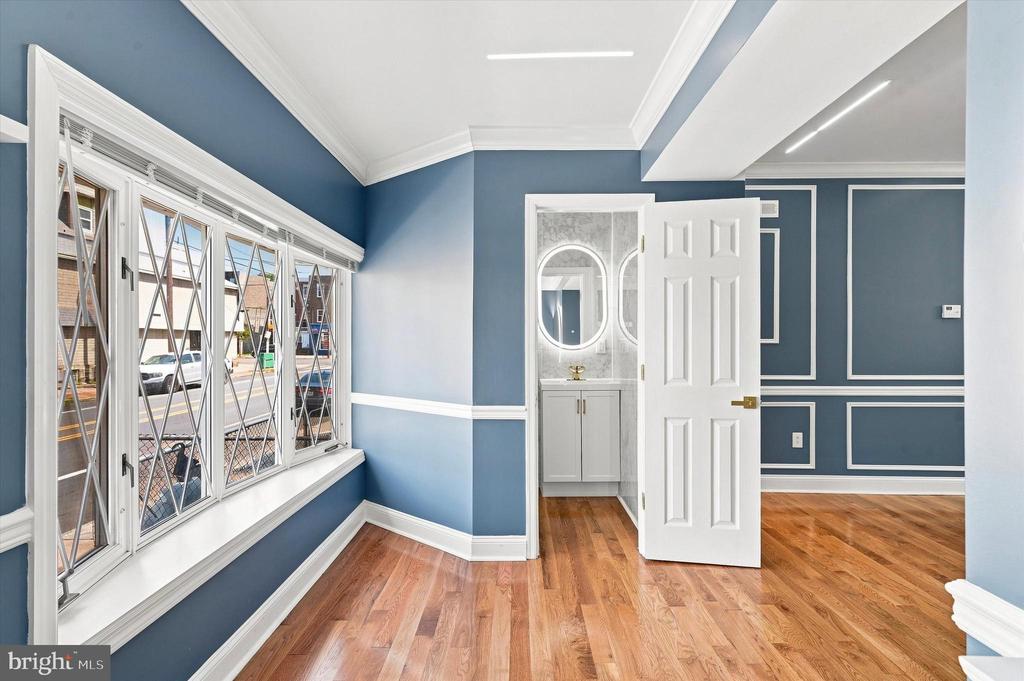1942 S 56TH STREET