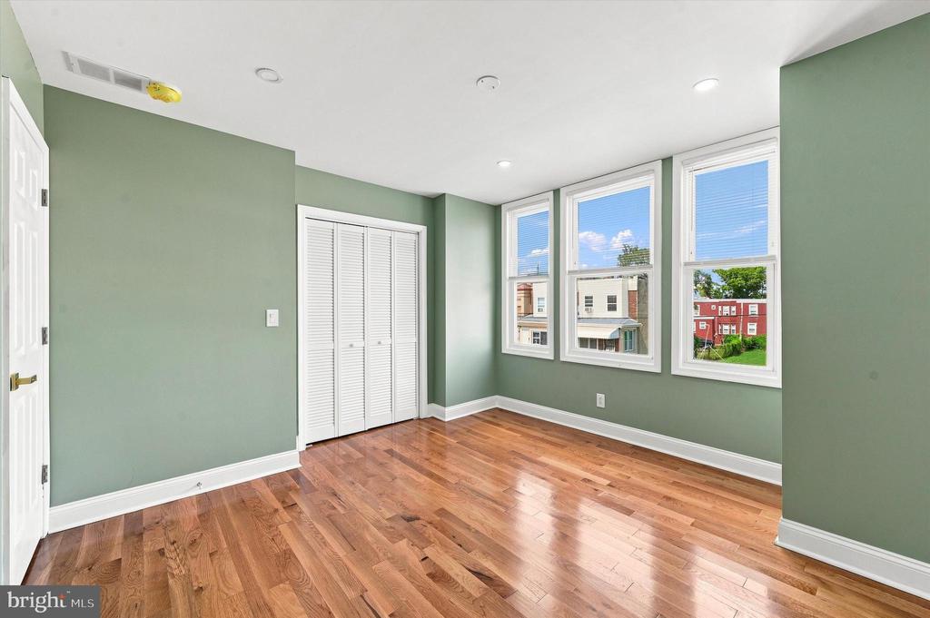 1942 S 56TH STREET