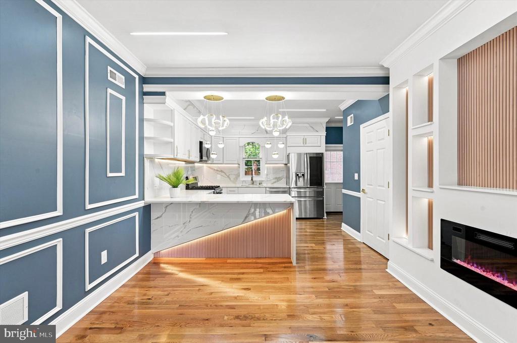 1942 S 56TH STREET