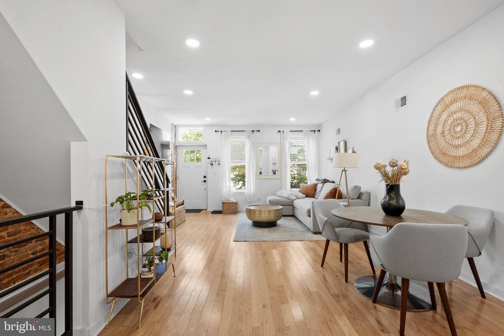 1704 REED STREET