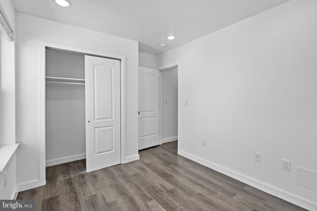39 W WILDEY STREET