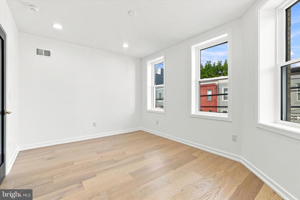 1235 S 26TH STREET
